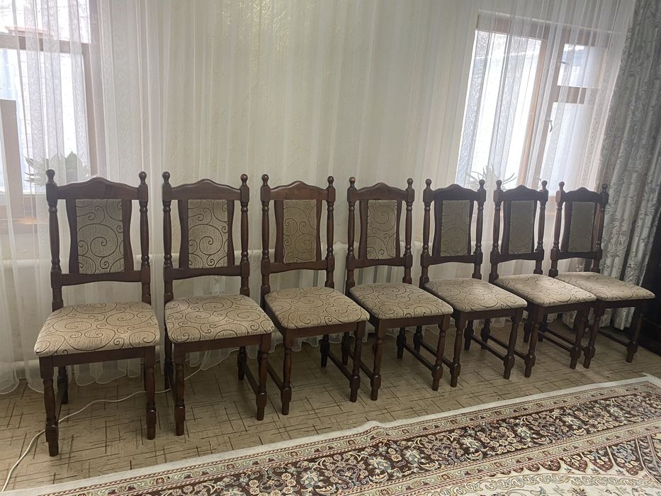 Стулья в гостиную