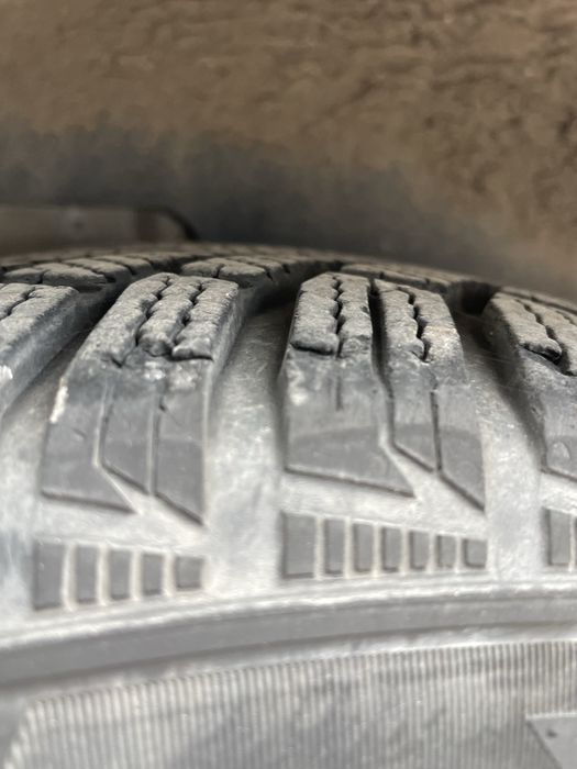 Продавам пежо 306