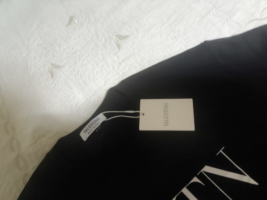 Футболка valentino