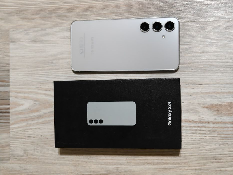 Samsung S24 128 gb Ram 8 5G EAC