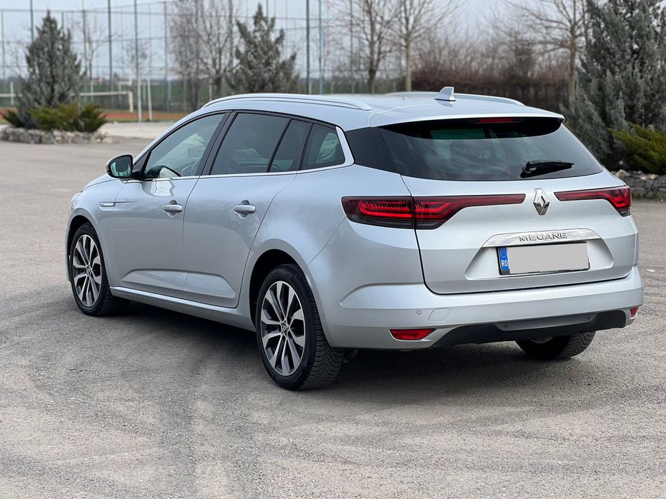 Renaul Megane  2023 Techno
