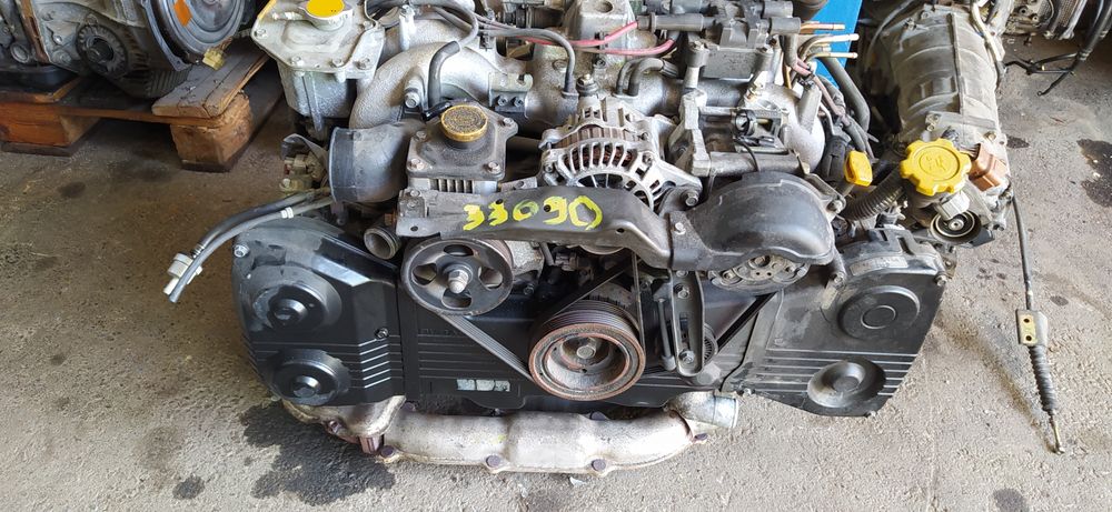 Двигатель Субару ej205