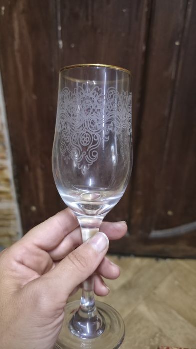 Продам стаканы для сока