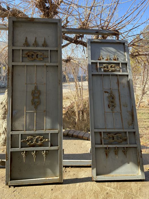 Дарвоза. Ворота. Холати зур