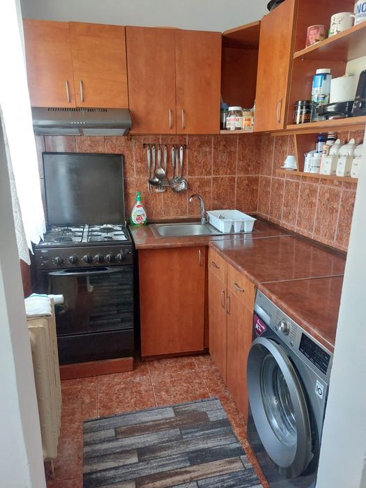 Închiriez apartament 3 camere mutare imediată Craiova Valea Roșie