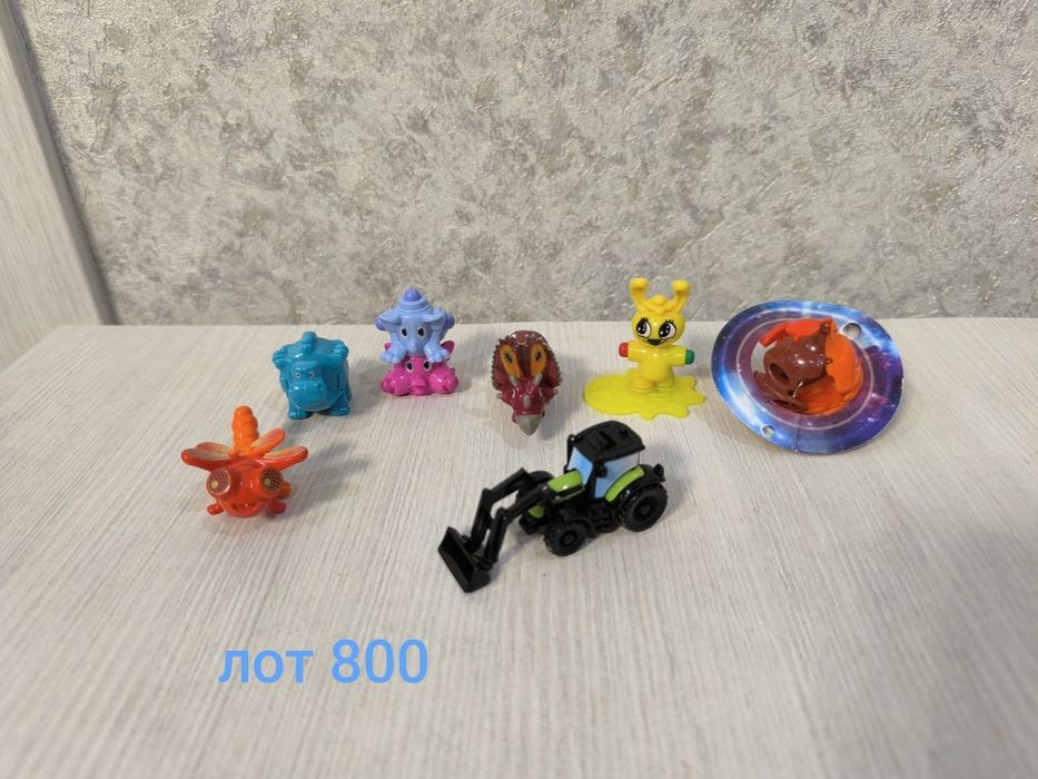 Продам игрушки Киндер сюрприз и др