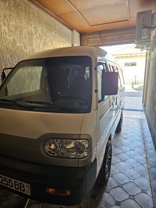 Damas sotiladi.  2023  top toza gaz bor