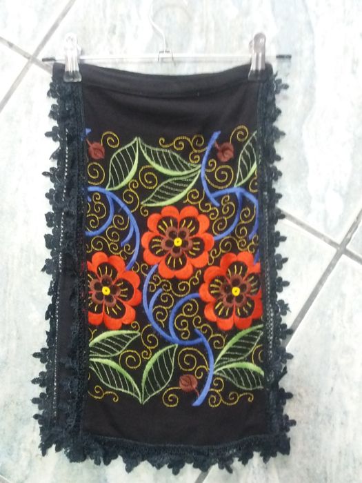 Cătrințe ,șoarțe,fote costum popular