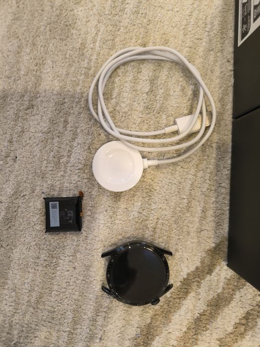 Смарт часовник Huawei GT3