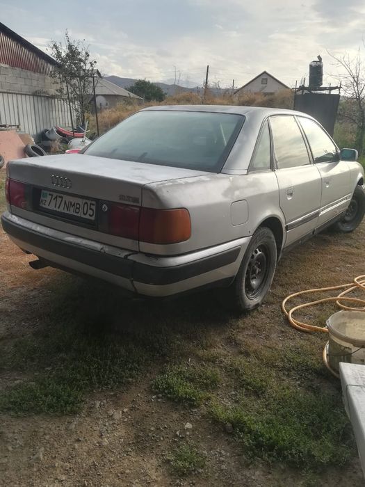 Продам  Ауди с 4