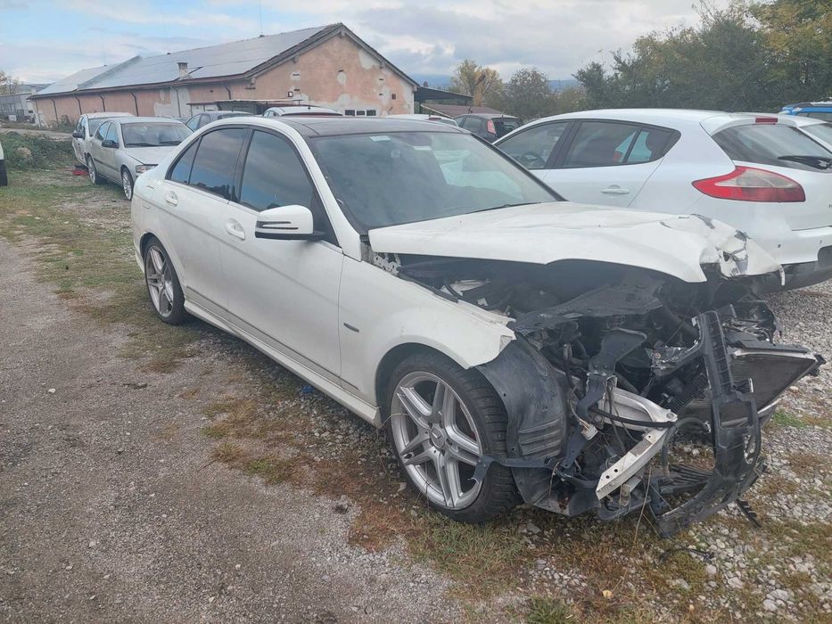 Mercedes-Benz C 2,2cdi, Мерцедес Ц220 на части!
Април 2008