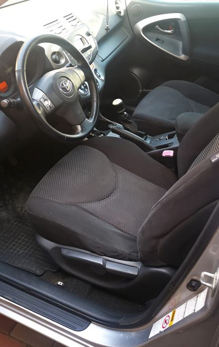 Vand toyota rav 4