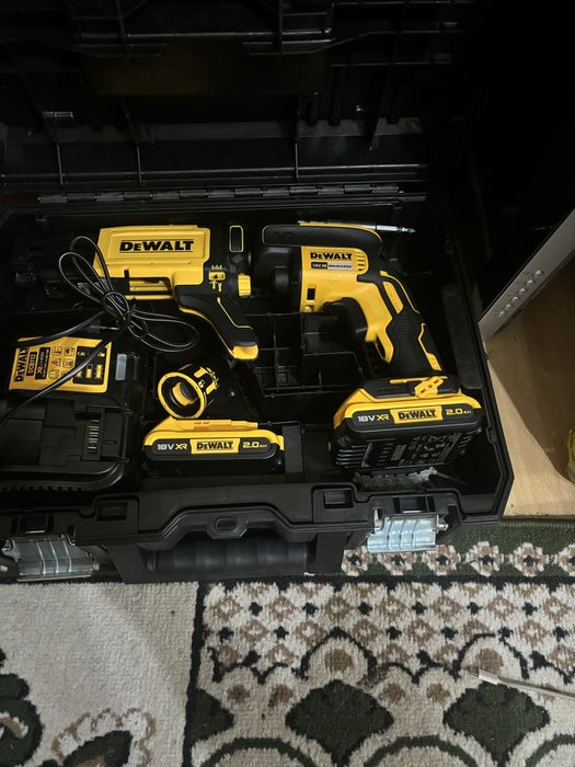 Продам Мощный шуруповерт для гипсокартон Dewalt