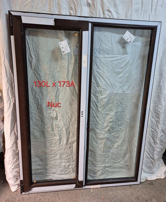 Vand ferestre termopan NOI culoare Nuc