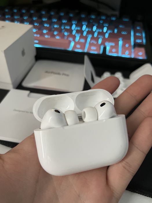 Airpods pro 3 (На гарантии)