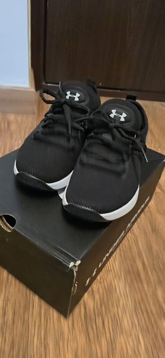 Adidas Under Armour 36,5