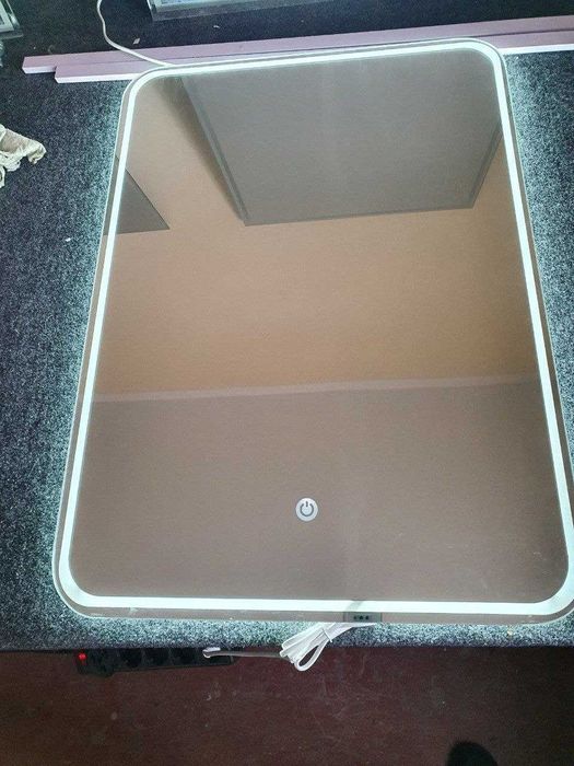 Зеркало с Подсветкой, Yoritgichli Kozgu