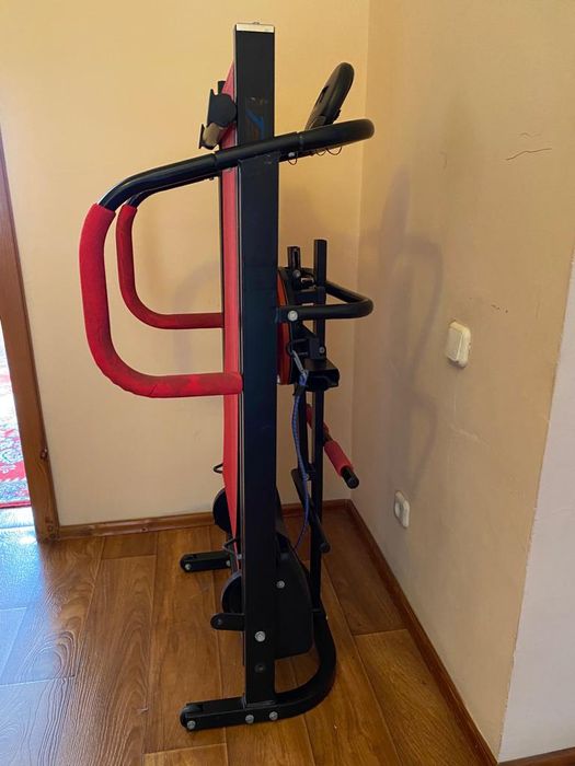 Продается многофункциональный тренажер.