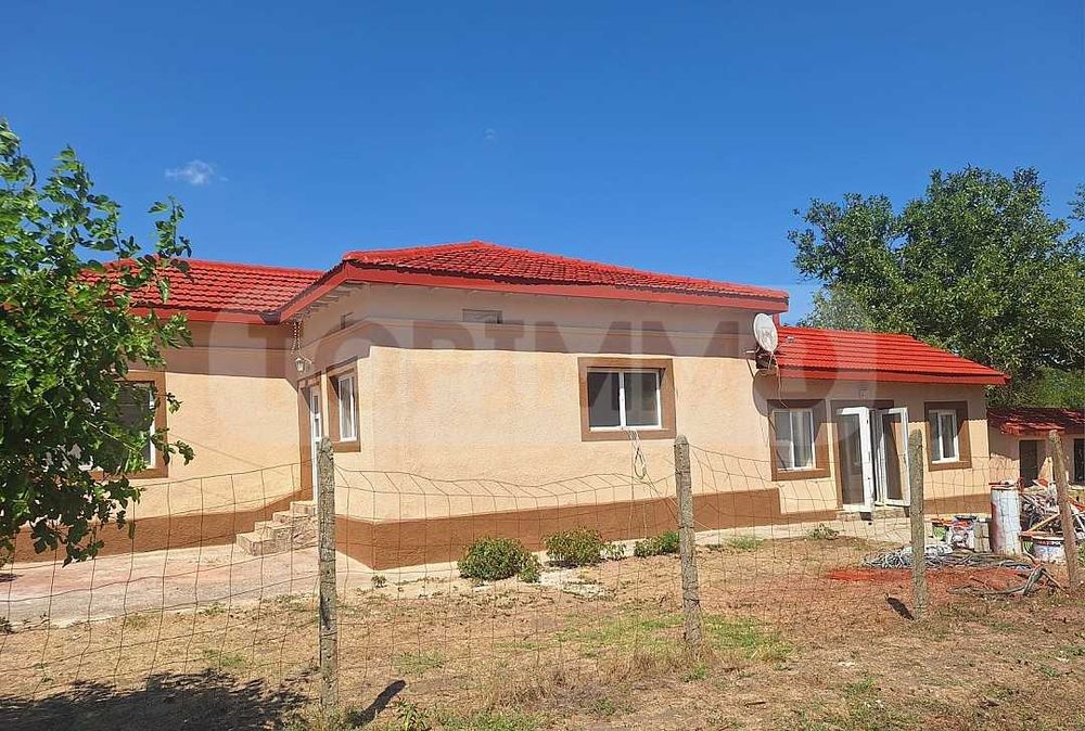 Продава се Къща в с. Чернооково, Област Добрич - 100 кв.м за 357 €/кв.м - Снимка #1