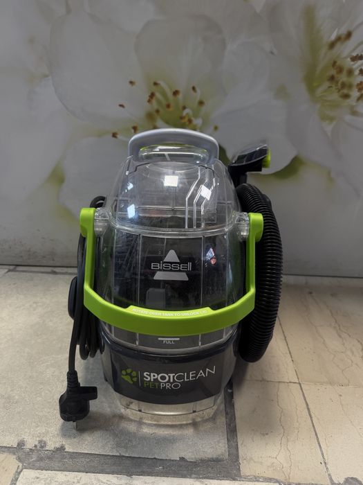 Перяща прахосмукачка Bissell SpotClean Pet Pro
