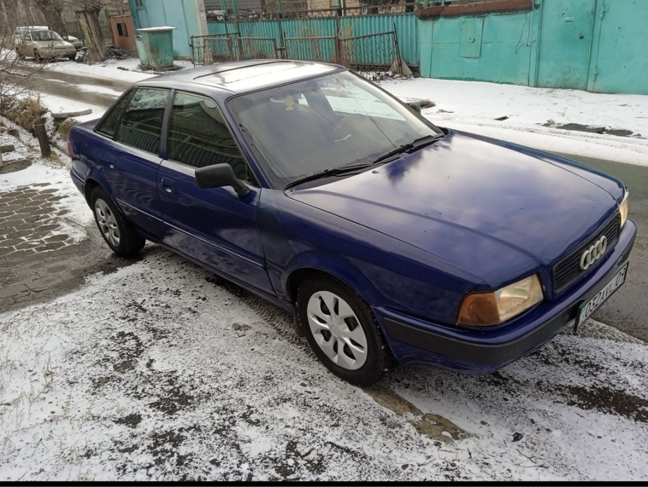 Продаётся Audi 80b4
