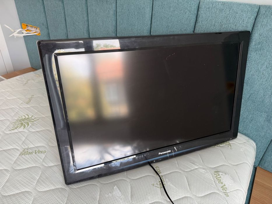 Продавам телевизор Panasonic