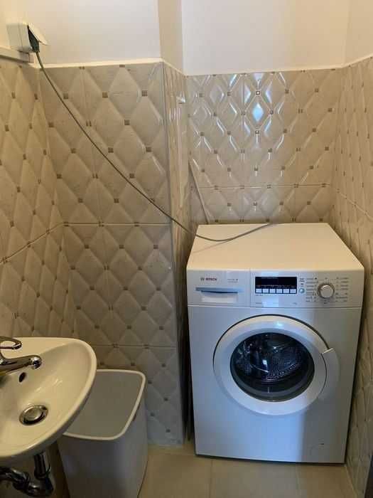 Двустаен апартамент в кв. Младост 1А