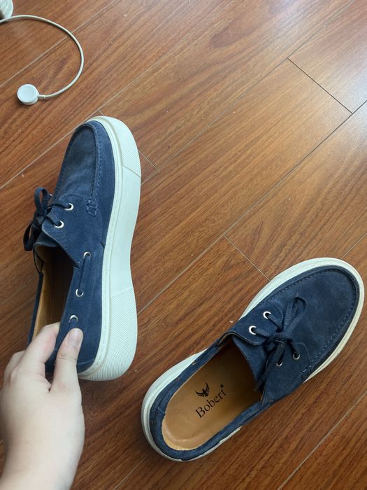 Обувь почти не носили