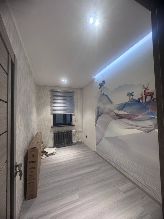 Сдаётся в аренду.  3 - х комнатная.  М. Горький.