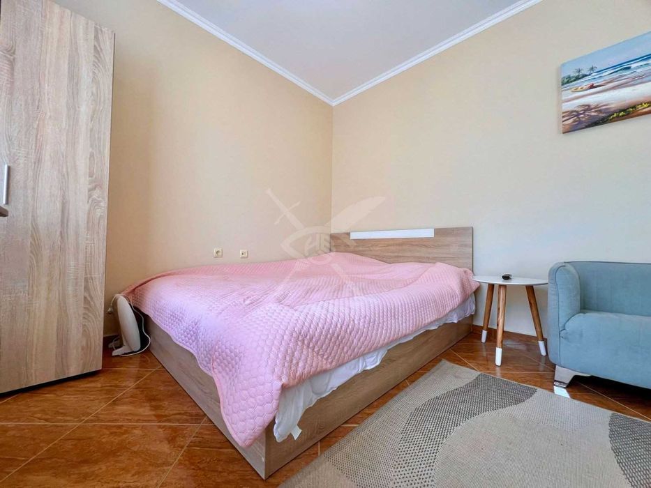 Продава се Тристаен апартамент в Свети Влас - 112 кв.м за 1143 €/кв.м - Снимка #2