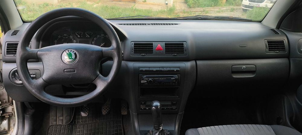SKODA Octavia 2002 — imagine 5