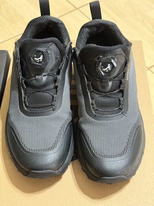 3 perechi pantofi sport pt. baieti