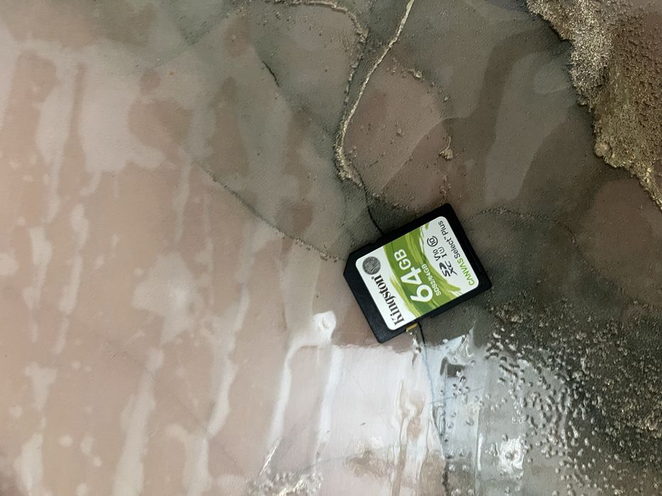 Карта памяти SD Kingston 64 gb