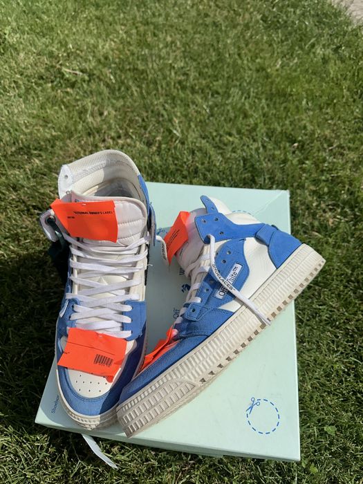 Off-White Court 3.0