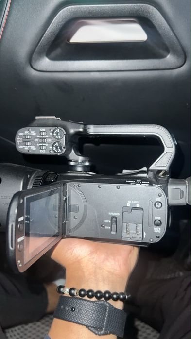 Canon kamera XA 40