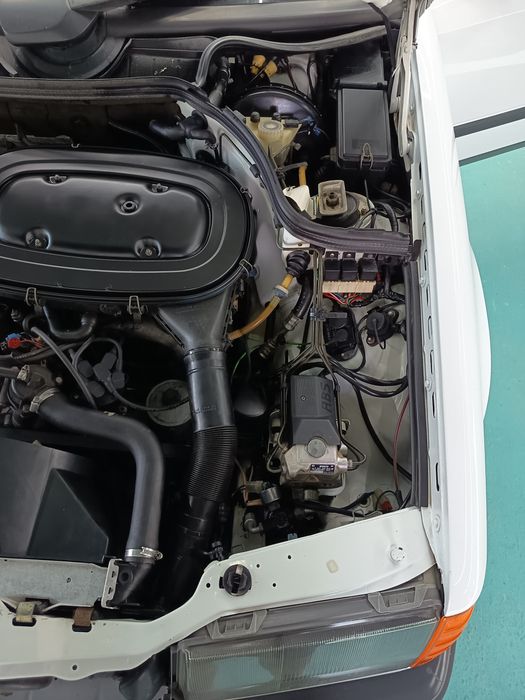 Mercedes w124  2.0 automat 1989 AC