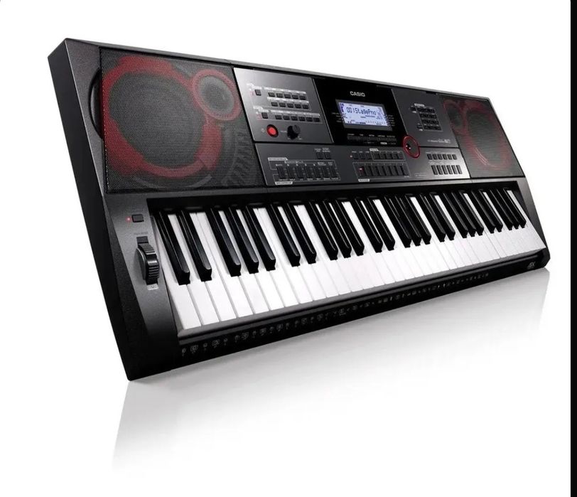 Проф синтезатор Casio ct x5000.