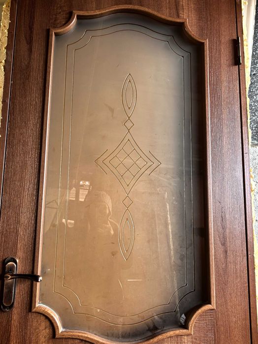 Продам двери срочно