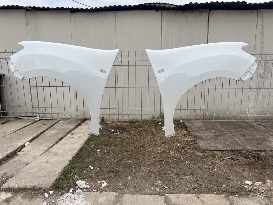 Aripa dreapta logan 2014-2020