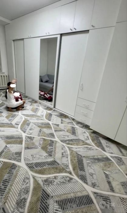 Шкаф гардеробный белого цвета