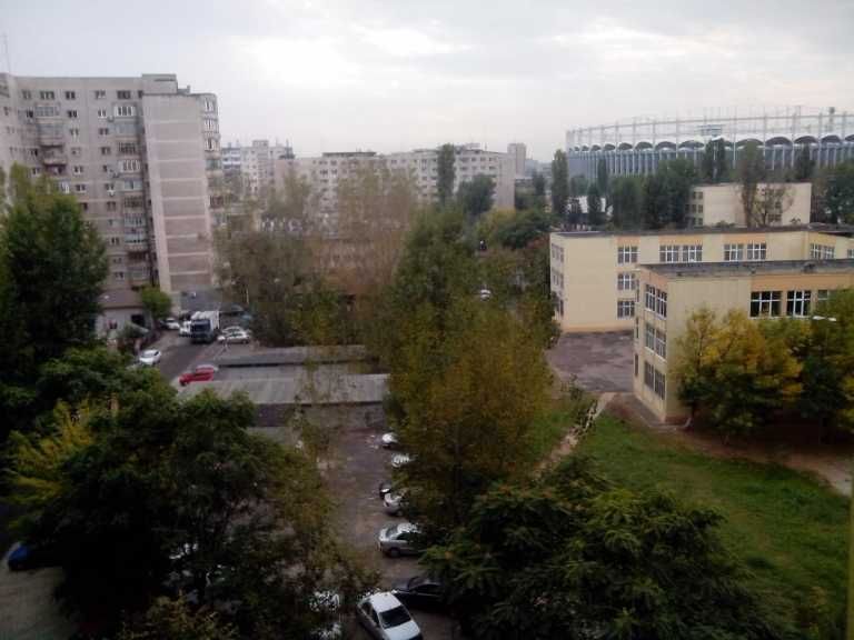 Particular, inchiriez gars. libera, intersectia sos. Pantelimon - bd. Chisinau