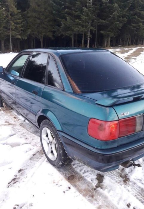 AUDI 80 2.0 срочно.