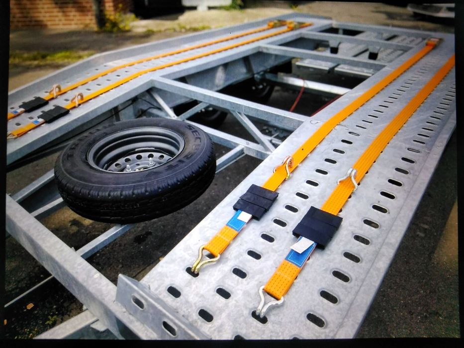 Платформа за автомобил под наем 30€