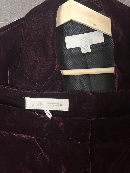 Бархатный костюм Zara