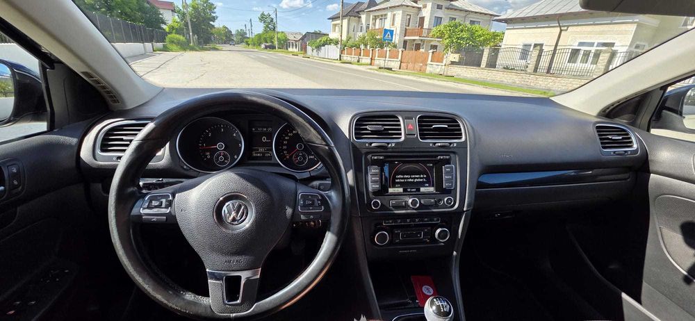 Vand Golf 6 an 2011 motor 1.6diesel