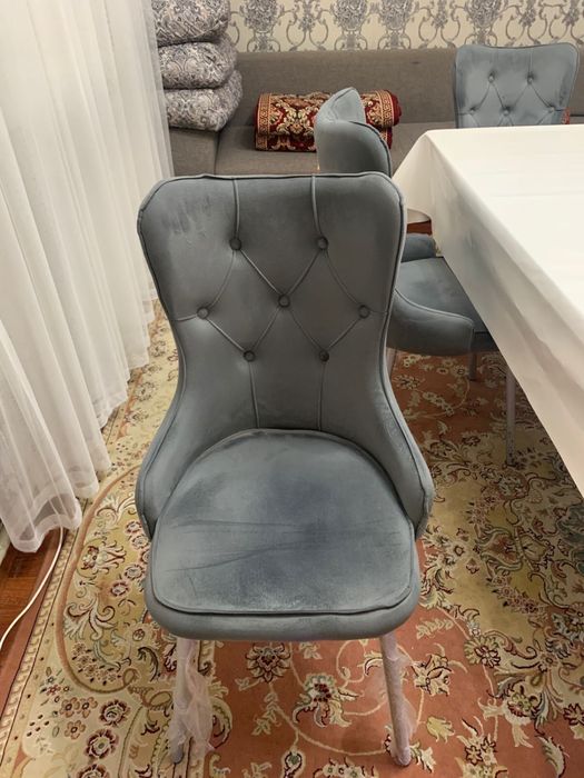 Стол 2метр , стулья 6 шт