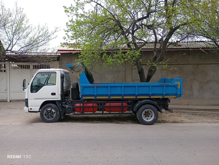 Исузу самасвал сотилади