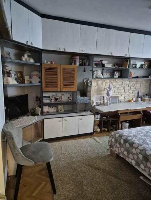 Тристаен апартамент под наем в ж.к. Слатина, 2215619