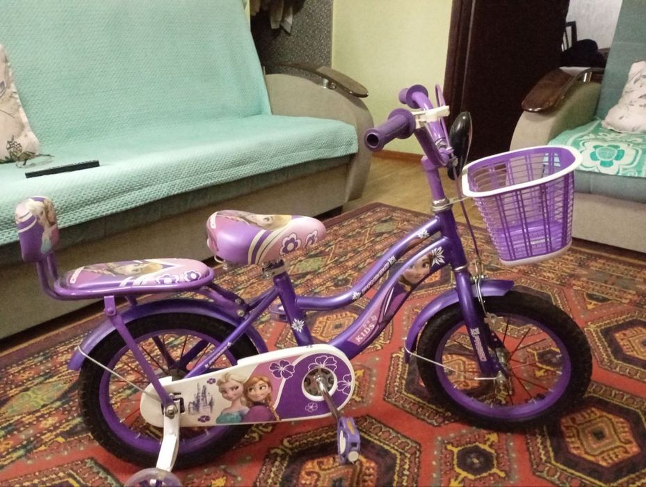 Новый детский велосипед