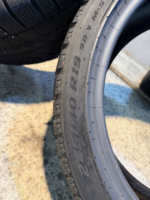 Гуми 275/35/19 и 245/40/19 PIRELLI Pzero Winter Спорт Пакет